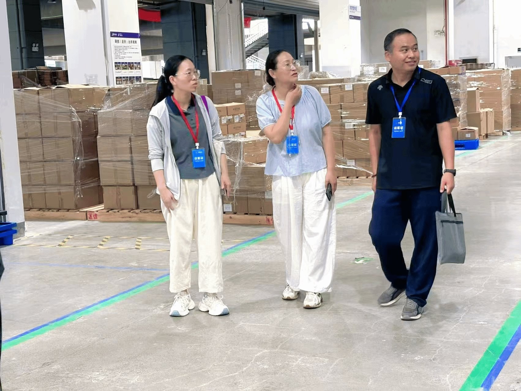 人事经理赵炳博接待多乐彩与AC米兰续