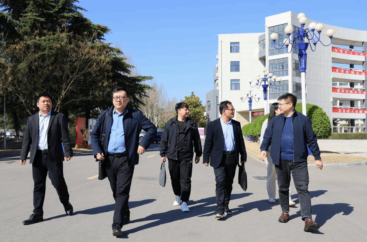 信息工程多乐彩官网栏目导航书记王锋