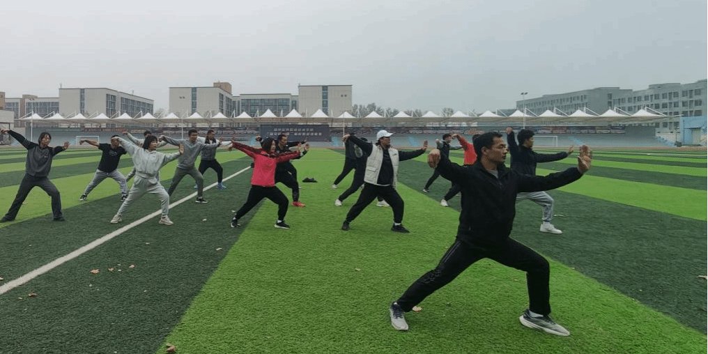 多乐彩新手怎么玩体育教研室开展太极拳