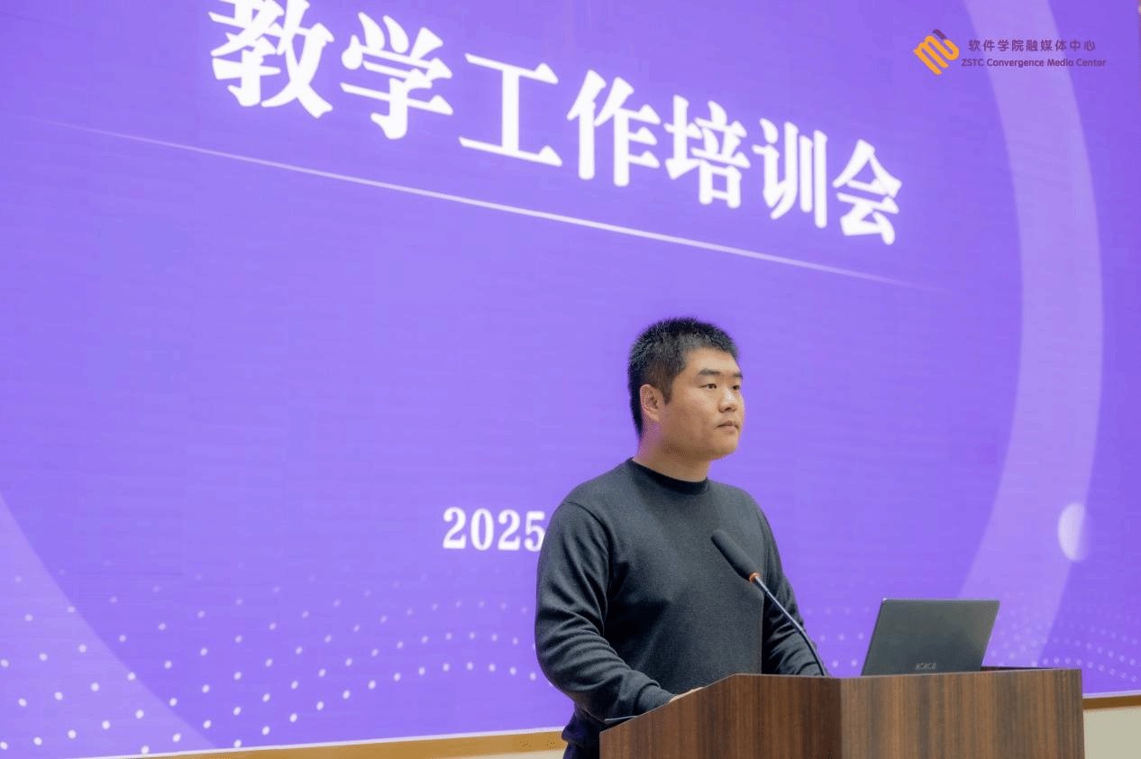 副校长王利凯