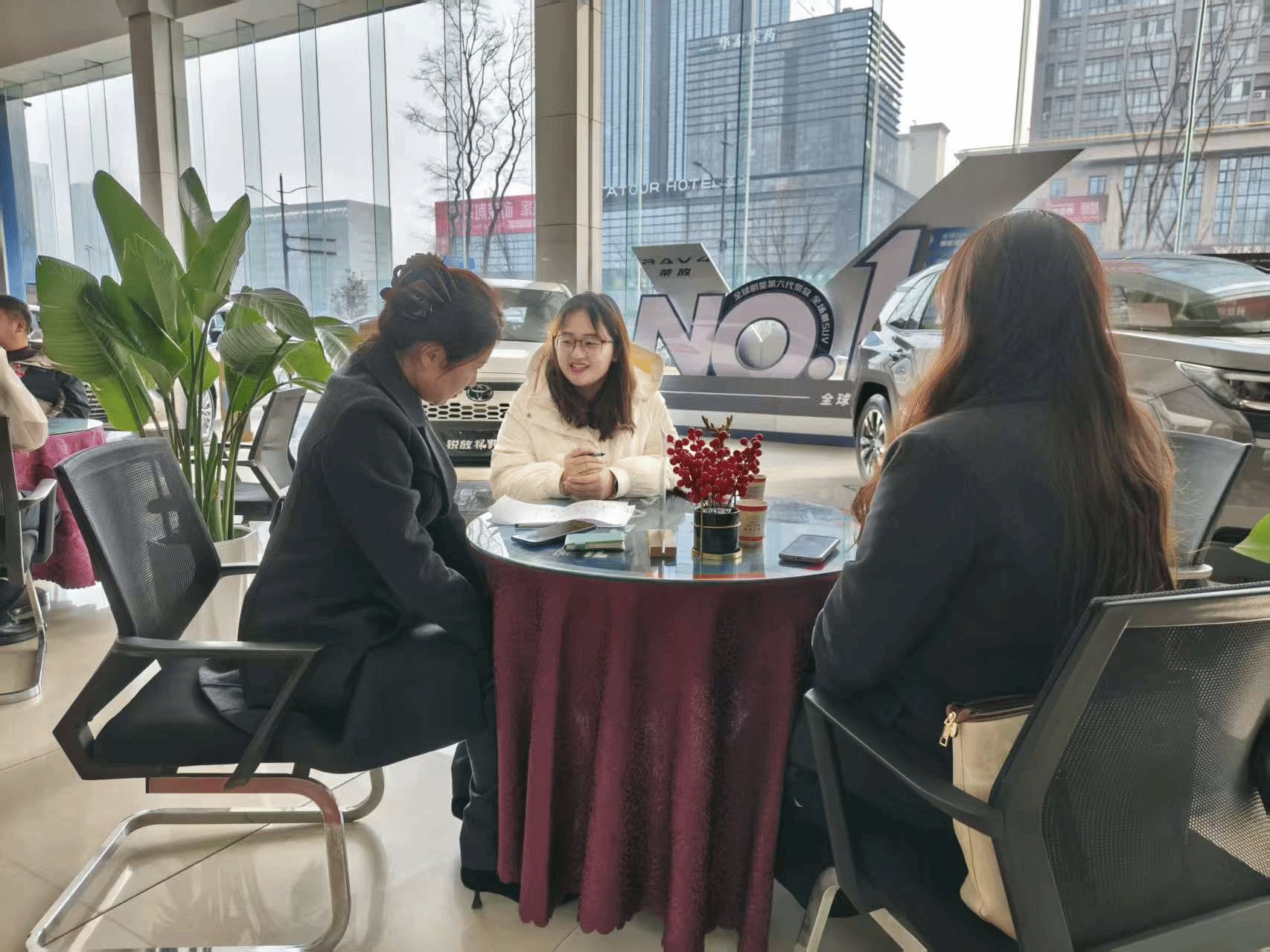 拓宽毕业生就业渠道