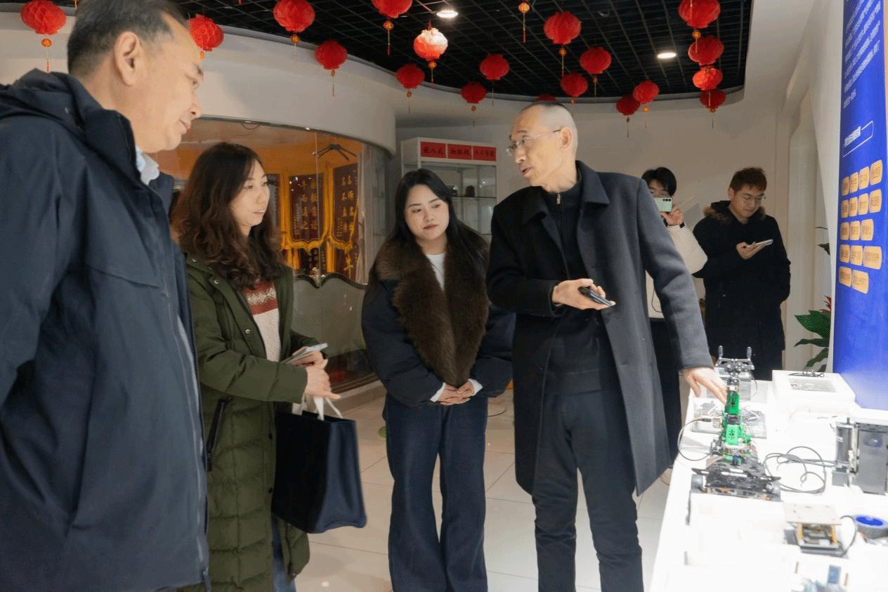 软件技术教研室主任孙丰菊及部分专任教