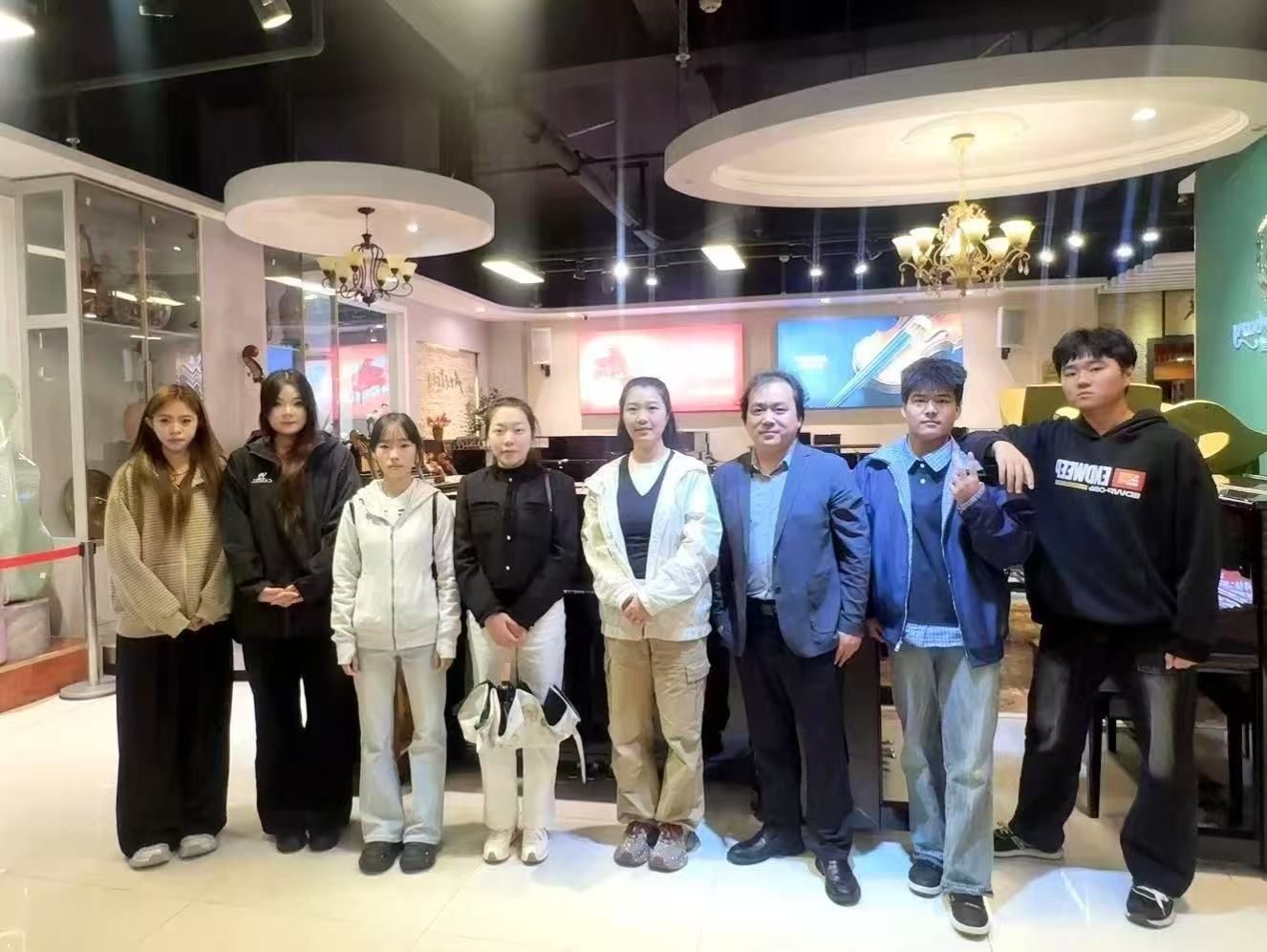 带领美高美游戏与巴黎圣日耳曼达成官方