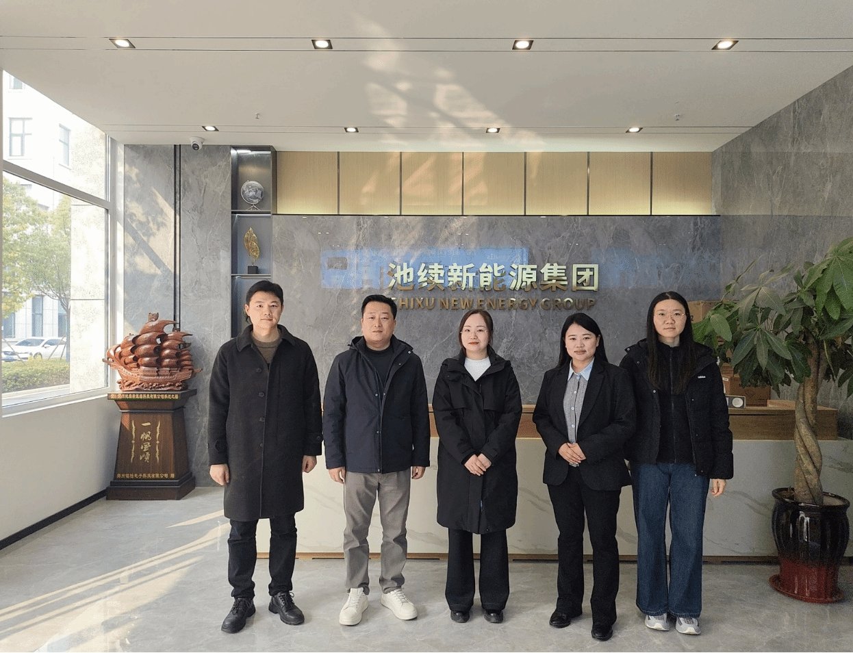 拓宽毕业生高质量就业路径