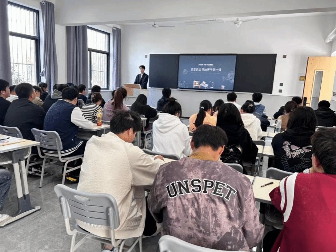 郑州软件职业技术九州ku平台成为巴塞