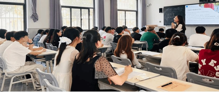 保障新学期课堂教学工作有序开展