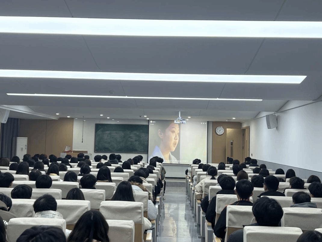引导多乐彩官网正规渠道掌握心理健康知