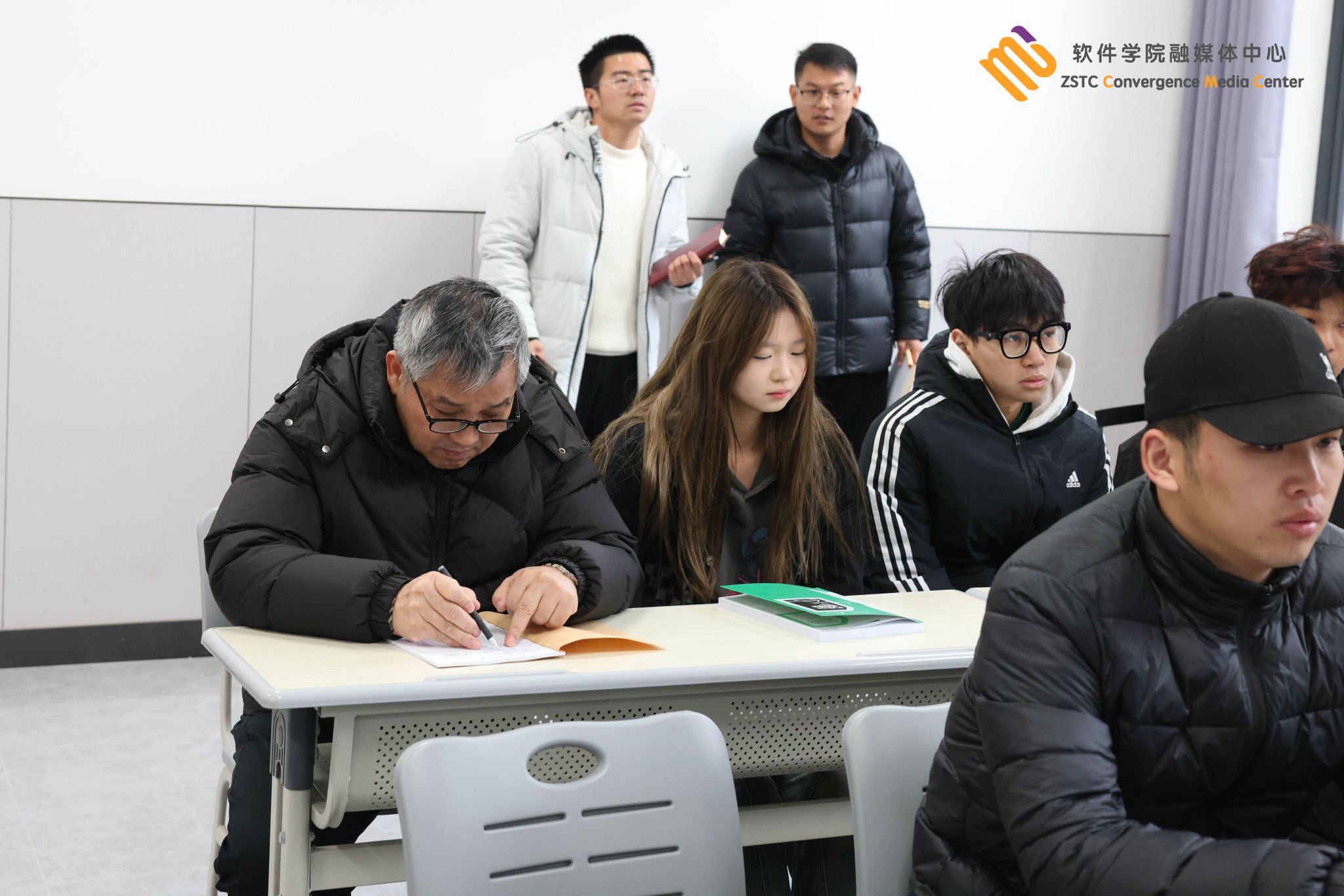 持续推动教风学风建设