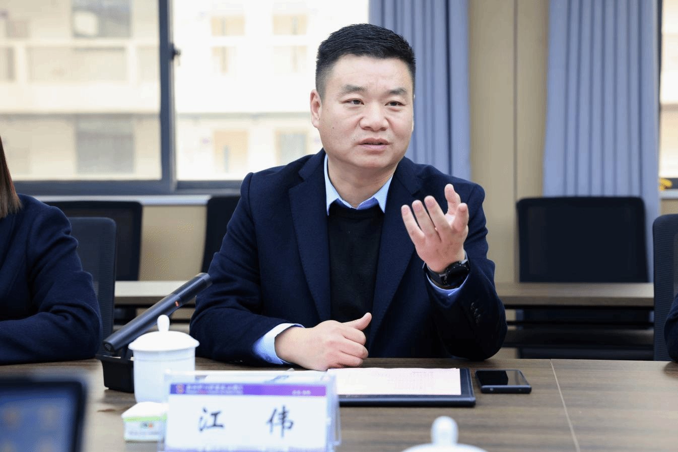 副校长陈红梅