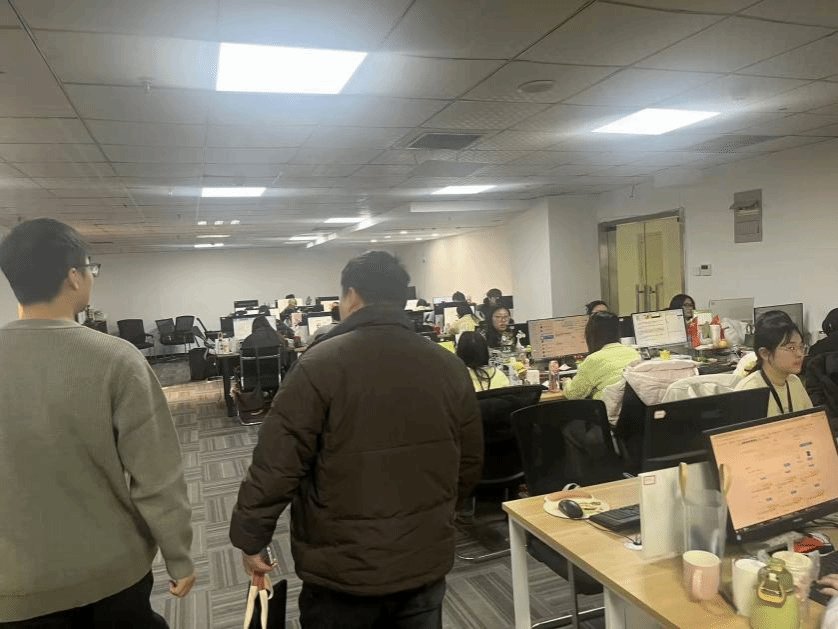 全力拓宽毕业生就业空间