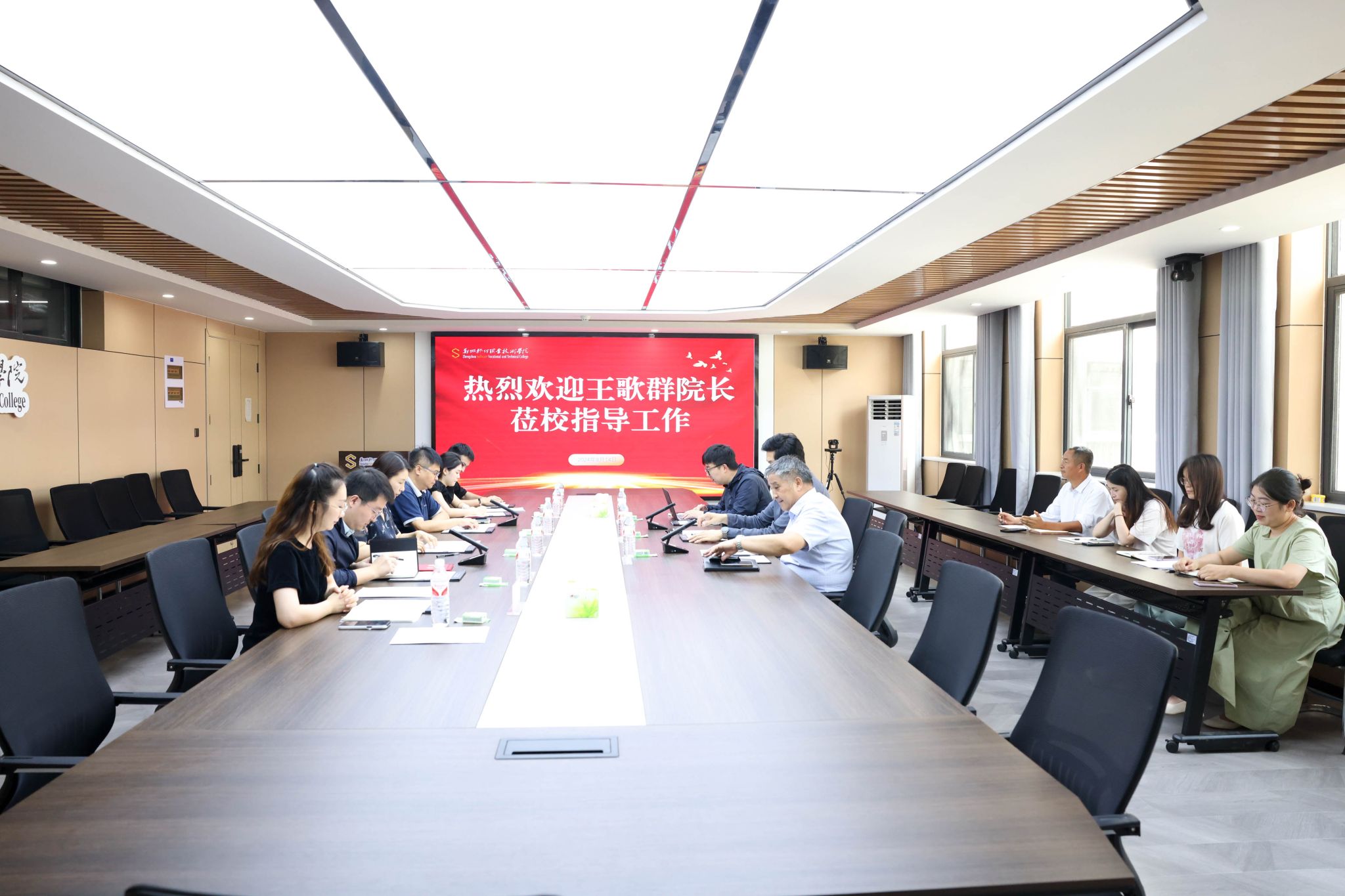 著名男高音歌唱家